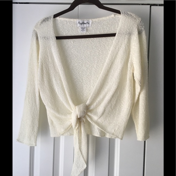 Sweaters - Key Lime Pie cream colored crop sweater